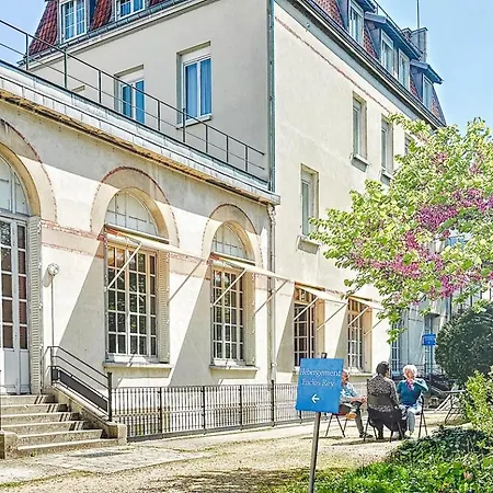 Hotel Hotellerie L'enclos Rey